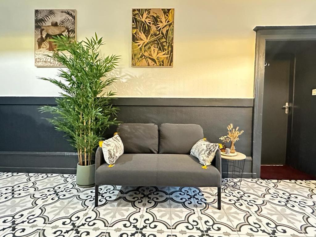 Chez Bob Apartment Limoges Bagian luar foto