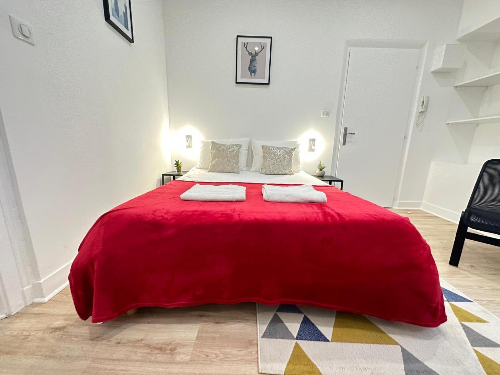 Chez Bob Apartment Limoges Bagian luar foto