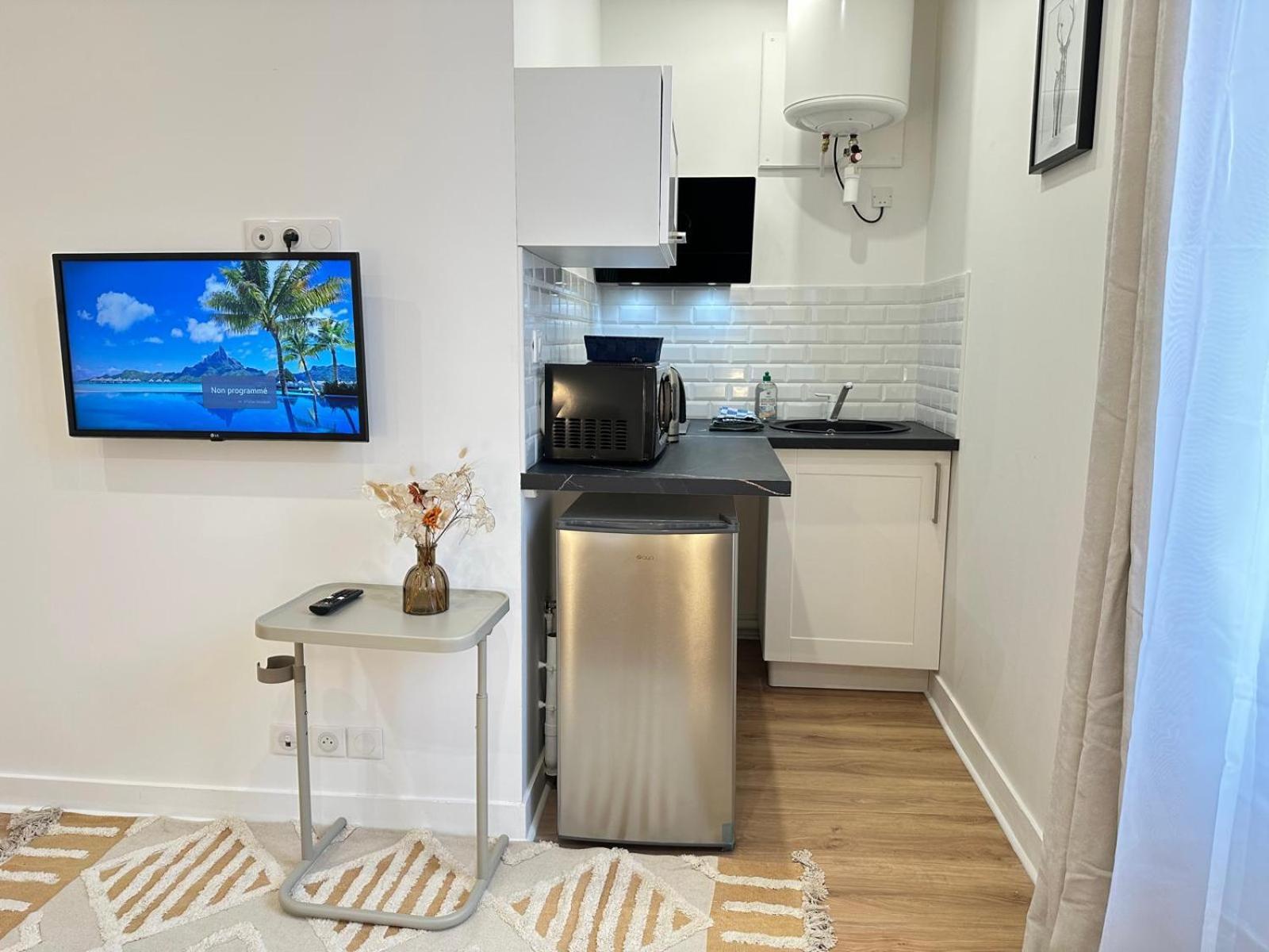 Chez Bob Apartment Limoges Bagian luar foto