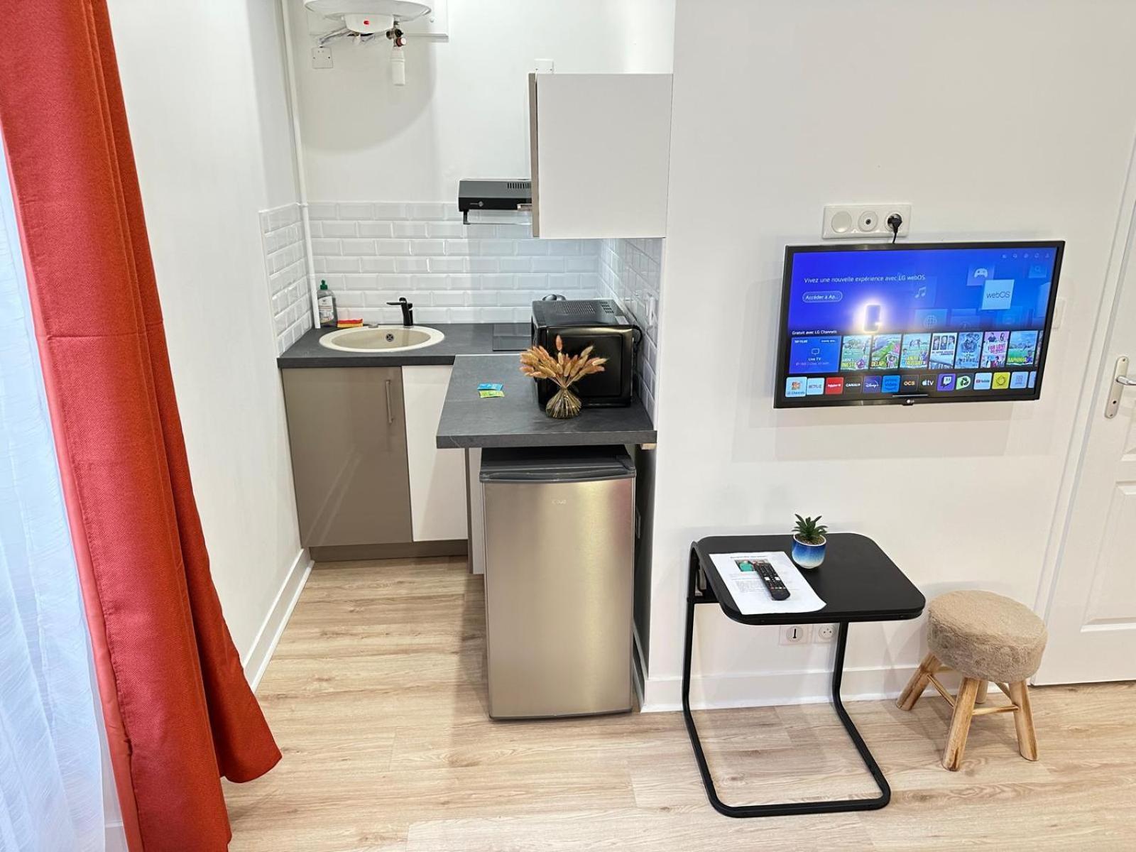 Chez Bob Apartment Limoges Bagian luar foto