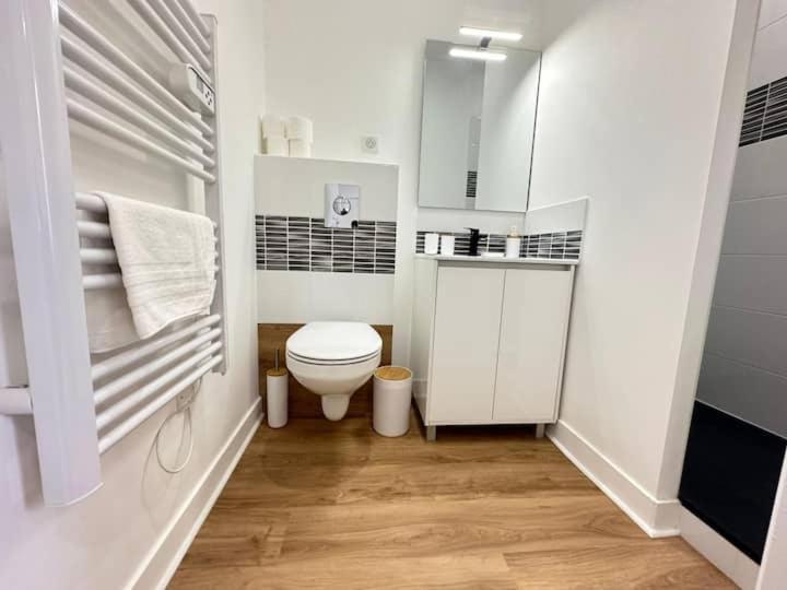 Chez Bob Apartment Limoges Bagian luar foto