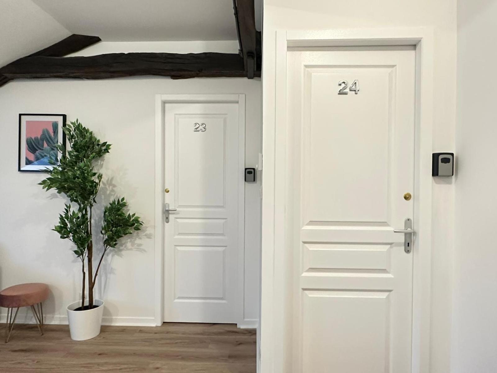 Chez Bob Apartment Limoges Bagian luar foto